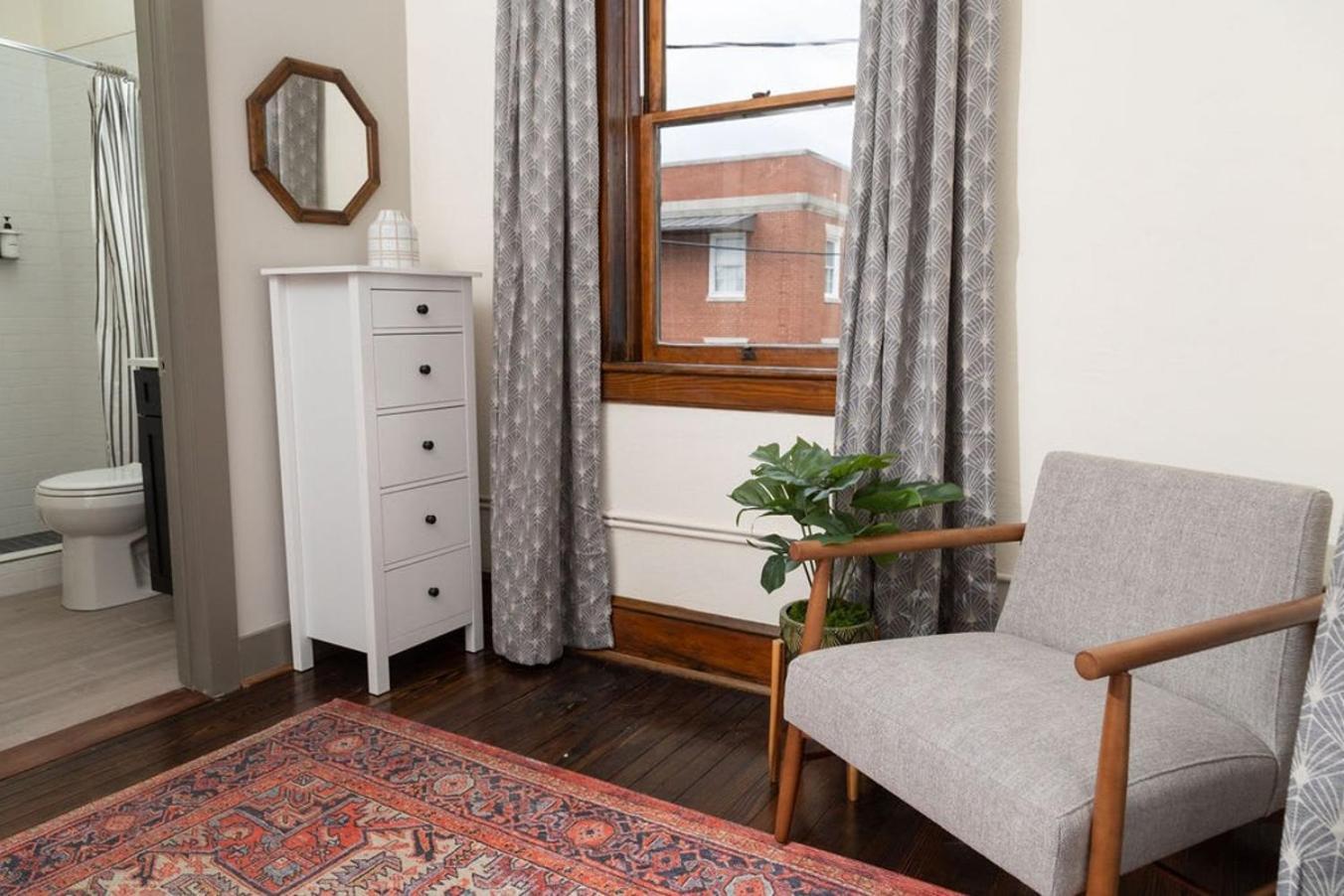 Ferienwohnung Luxury Multi-Unit Historic Building Near Downtown Roanoke Exterior foto
